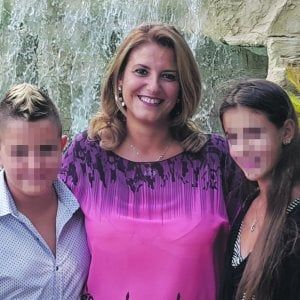 “Mi chiamo Italia e faccio l’operaia, Whirlpool è casa mia”