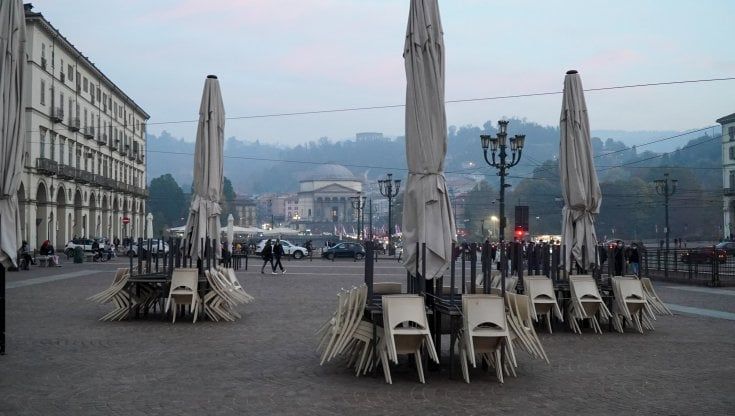 In montagna no, al mercato per comprare cibo sì: il vademecum sugli effetti del Dpcm in Piemonte