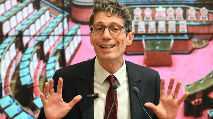 Referendum, i fuorisede non possono votare. Le opposizioni: “Governo ha paura”