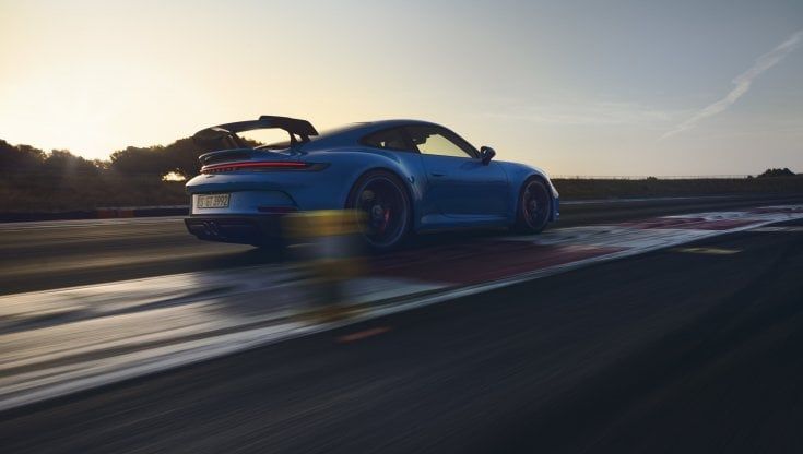 Nuova Porsche GT3, la supercar veste il classico