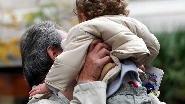 La Cassazione: "Niente multe ai padri che non vedono i figli. L'amore non si impone"