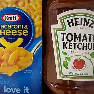 Il ketchup fa più ricco Warren Buffett di 4,4 miliardi