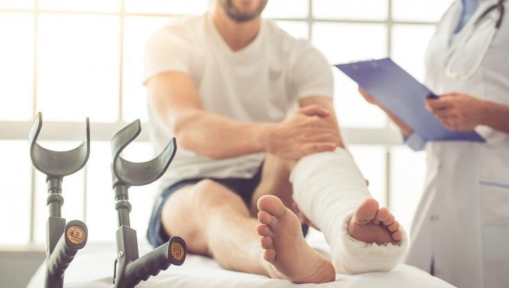 Cure in altre regioni, la Liguria la peggiore del nord Italia. L'assessore: “Paghiamo la fuga degli ortopedici”