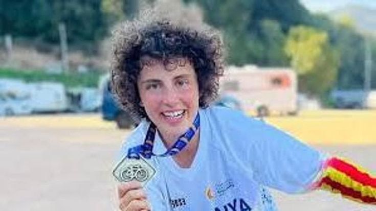 Ares Masip, campionessa di mountain bike: “Un ciclista mi ha violentata nel paddock”