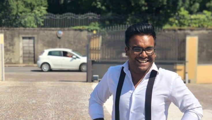 Shiva, adottato in India da una famiglia bergamasca muore a 26 anni a Barcellona: travolto da un tir mentre andava in vacanza