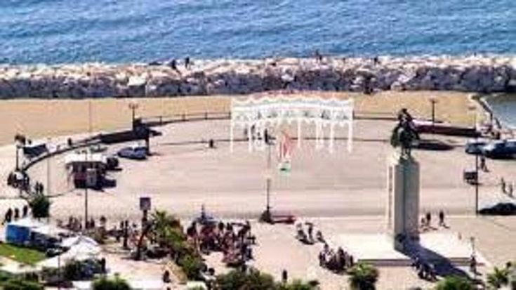 Napoli Contemporanea, dancefloor sul mare con Marinella Senatore