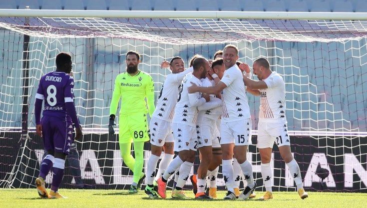 Fiorentina-Benevento 0-1, Improta rende amaro il nuovo esordio di Prandelli