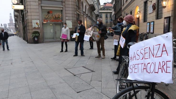 Coronavirus, il Comune di Milano sostiene i teatri penalizzati dalla pandemia: nuovi criteri per assegnare i contributi