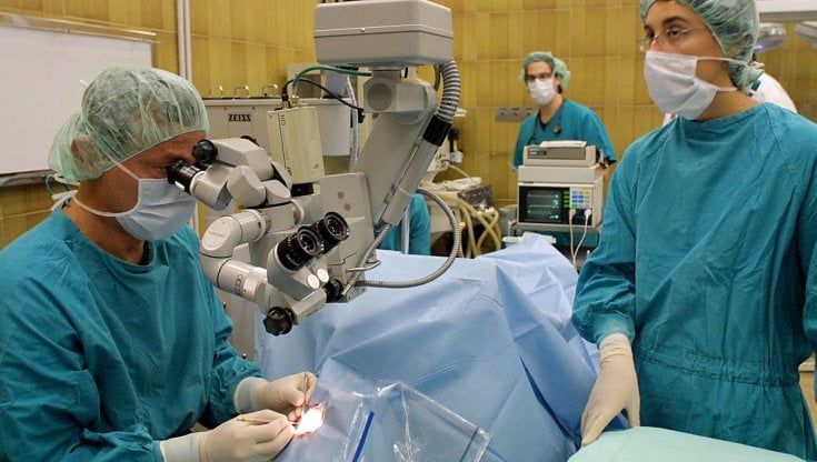 La Sanità tra assunzioni e cantieri: il business elettorale vale 9 miliardi
