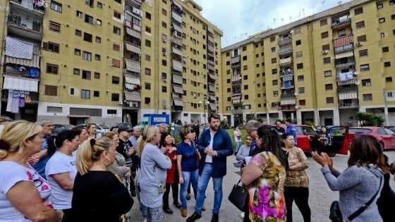 Protesta a Scampia, rischio sgombero in case del set di Gomorra