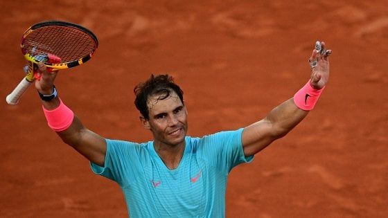 Tennis, Roland Garros: le 56 sfumature di Djokovic e Nadal