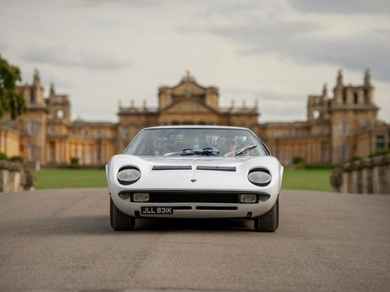 Lamborghini Miura S, mattatrice ai concorsi di eleganza