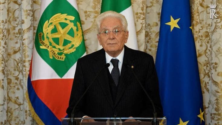 IA, Mattarella: "Sia sempre ancorata a diritti. Ripristinare autorità Stati rispetto a privati"