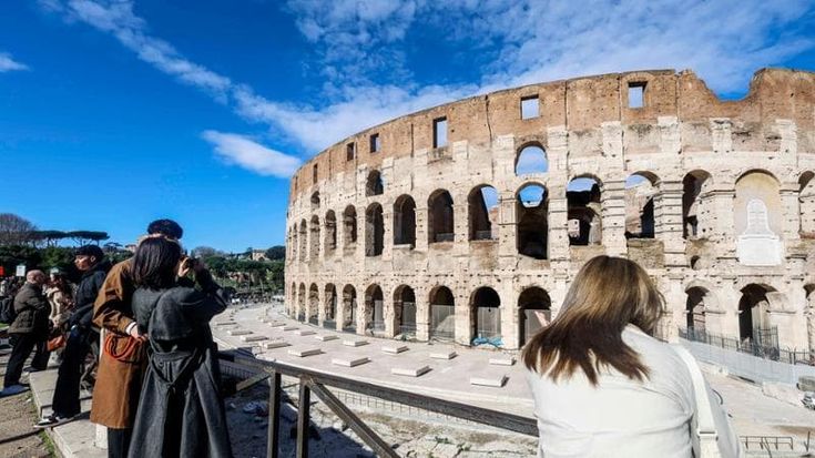 Colosseo attaccato dagli hacker: biglietteria in tilt per un giorno