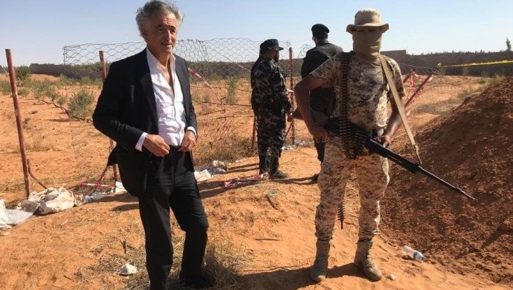 La guerra vista sul campo, il nuovo libro di Bernard-Henri Lévy