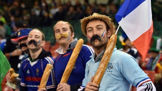 La risposta francese al trionfo della pizza: "Anche la baguette sia premiata dall'Unesco"