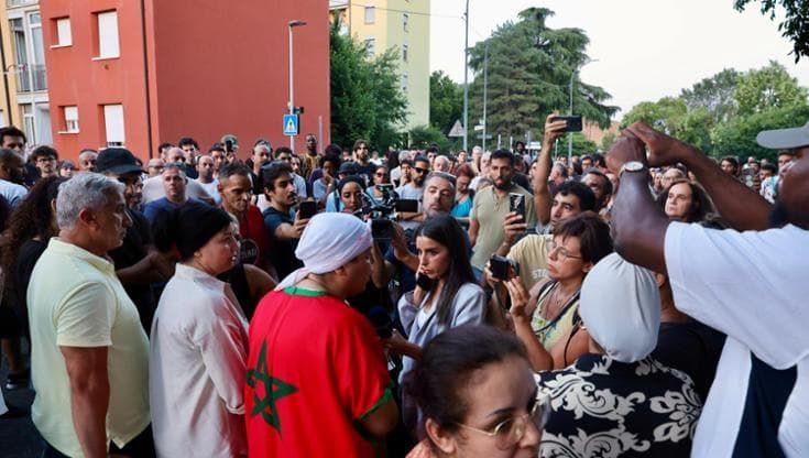La comunità islamica si ritrova al Pilastro in memoria di Fakir
