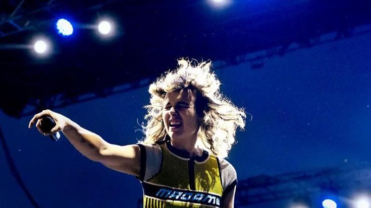 Covid, falsi vaccini per avere il green pass: Madame e Camila Giorgi verso il processo insieme a 23 persone