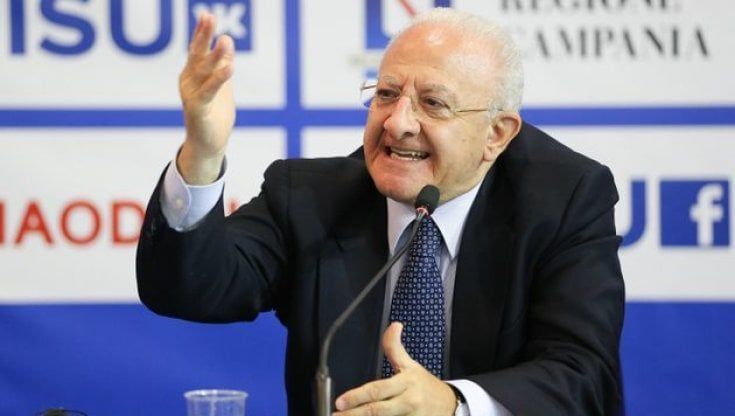 In Campania la débâcle di De Luca: sconfitti tutti i fedelissimi del governatore