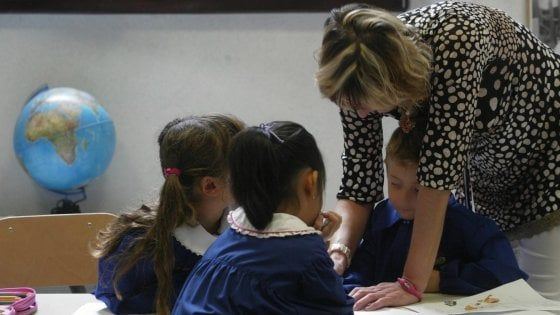 Scuola, 550 maestre in Emilia Romagna rischiano di tornare a fare supplenze