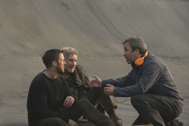 Blade Runner 2049, Ryan Gosling sul set del film: gli scatti durante le riprese