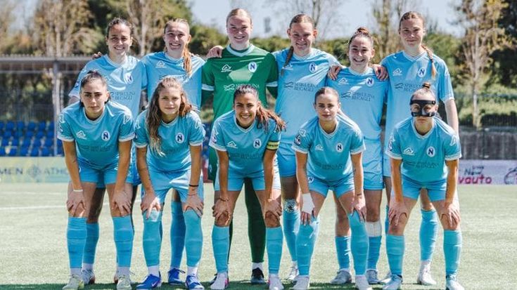 Calcio, la favola del Napoli Women: pochi soldi, tanti gol e vittorie