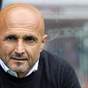 Roma, Il sogno Witsel. Spalletti: “È caro”, ma il Ninja lo tenta