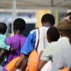 Dalla vendita dell'ex immobile occupato dai migranti a Firenze nasce un centro per i rifugiati a Roma