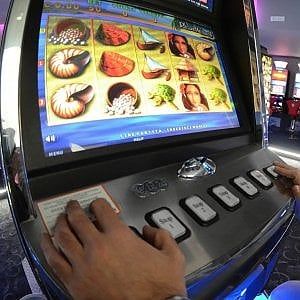 Gioco d'azzardo, il governo mette ordine nel settore delle slot machine