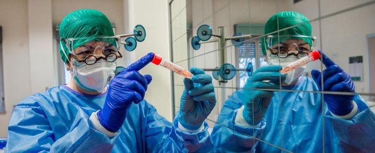 Coronavirus, positivo assessore regionale Mattinzoli. Negativi gli altri componenti della giunta Fontana. Il sindaco Sala: "Milano ha sempre dato ora deve chiedere"