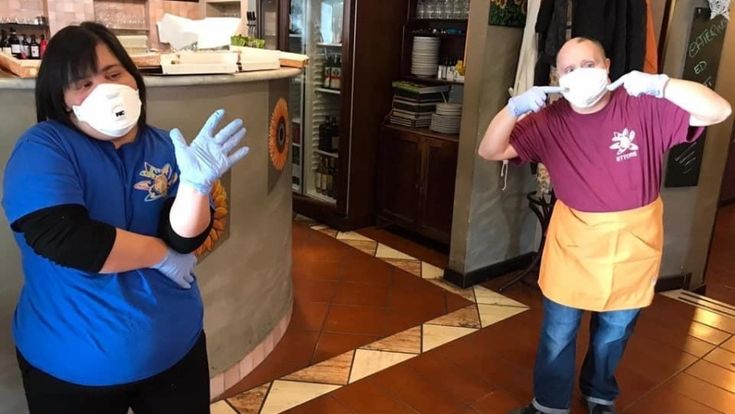 Roma, ancora un Sos per la Locanda dei Girasoli. "Rischiamo la chiusura, venite a trovarci"