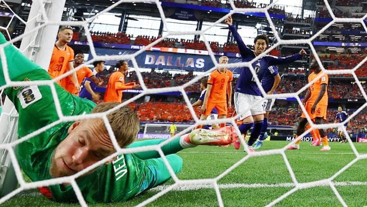 Olanda sempre in fuga, ma il Giappone è irriducibile: finisce 2-2