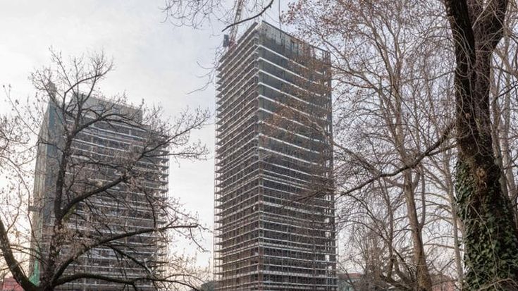 Urbanistica, la Corte dei conti chiama in causa il Comune di Milano: “Non ha incassato 300mila euro per le Park Towers”