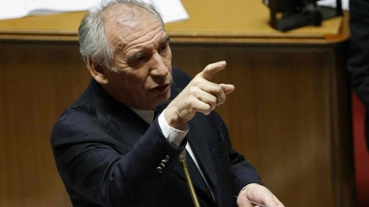 Titoli di Stato, perché ora la Francia rischia di diventare come l’Italia