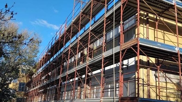 Sos cantieri per il risparmio energetico: “Ritardi nella metà degli istituti comunali”