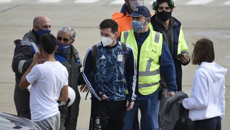 Argentina, Messi: ''Dedico la vittoria della Coppa America a Maradona, ovunque si trovi ci ha sostenuto''