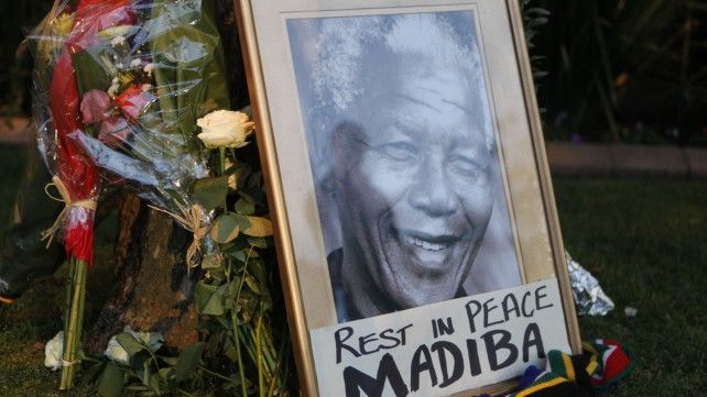 Morto Nelson Mandela<br />L'eroe della lotta all'apartheid