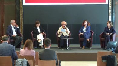 Dialoghi sul futuro. Nuovi farmaci e benessere delle donne
