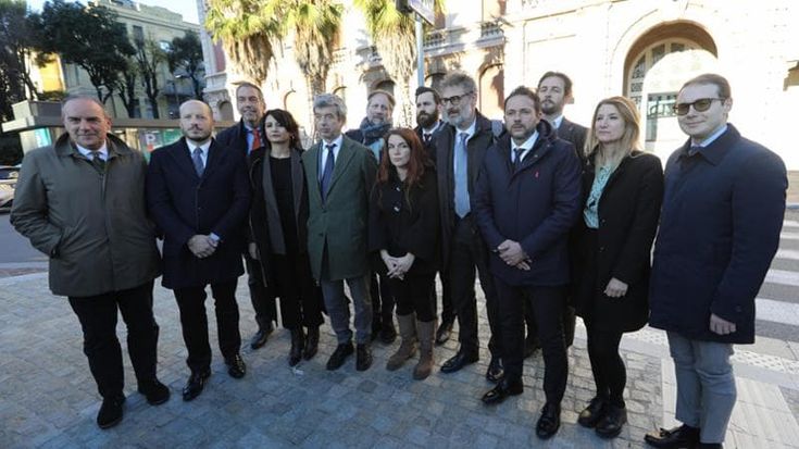 Tre Asl al posto di una, la contro-riforma sanitaria dell’opposizione