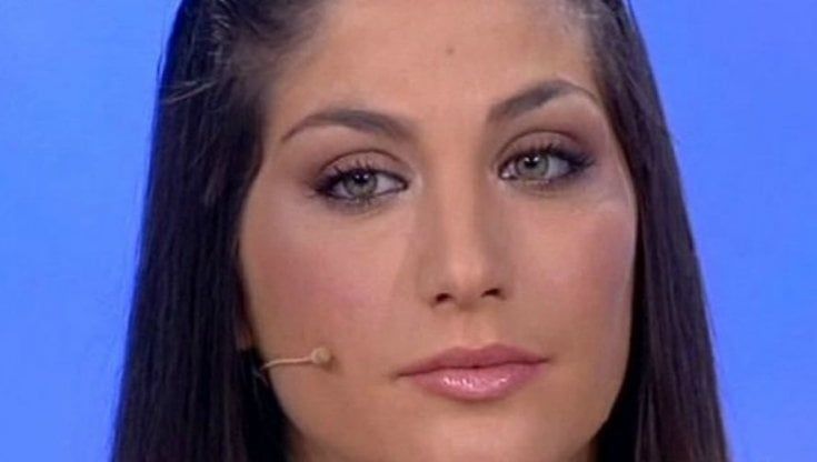 Commercialista siciliano perseguita ex tronista di Uomini e Donne, divieto di dimora in Puglia per lo stalker di Natalia Angelini