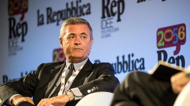 Informazione e cittadinanza: per i 50 anni di Repubblica oggi 10 marzo c’è Ezio Mauro a Torino