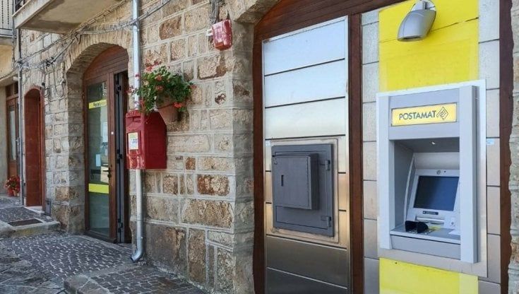 Poste chiede aumenti di tariffe, dalla raccomandata alla consegna pacchi. Il Garante dà un primo semaforo verde