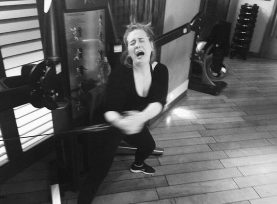"In palestra, che fatica": l'ironia social di Adele