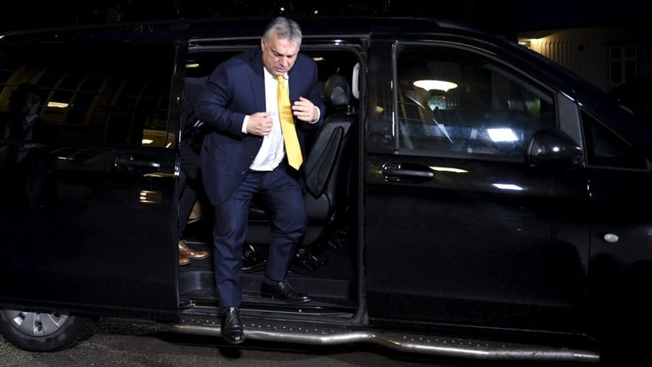 Orbán vuole più figli e tribunali sotto tutela