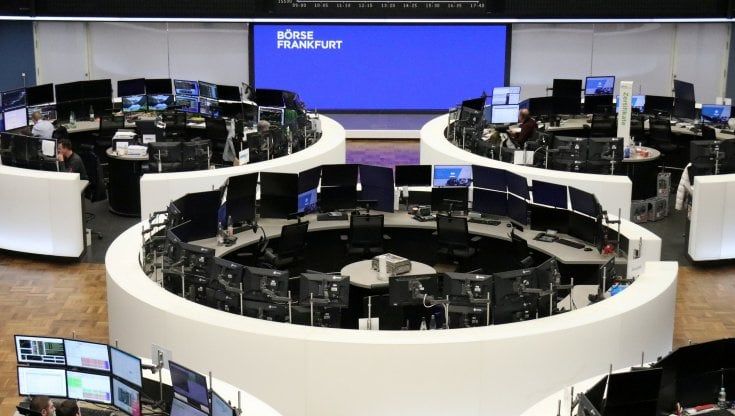 Le Borse di oggi, 26 ottobre 2021. Le trimestrali sostengono i mercati. I listini Ue chiudono positivi, nuovi record a Wall Street