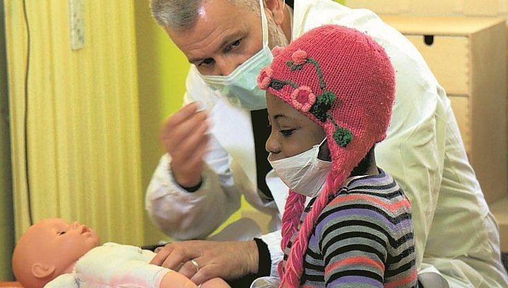 Intervista a Damiano Rizzi, psicologo: “Io, volontario curo gli incubi dei medici”