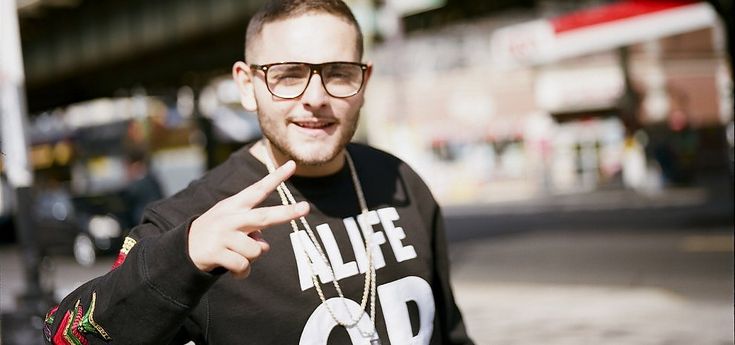 Sanremo, la "sveglia" di Rocco Hunt: "Il mio monito per una generazione incerta"