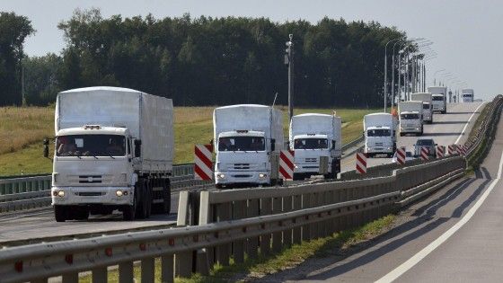 Ucraina, stasera al confine gli aiuti russi. Tensioni Mosca-Kiev sulle operazioni di scarico