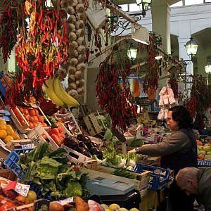 Vendite in calo a ottobre per il secondo mese consecutivo