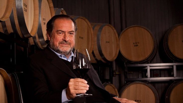 Michel Rolland a 360 gradi: dalla crescita della gradazione alcolica ai vitigni resistenti